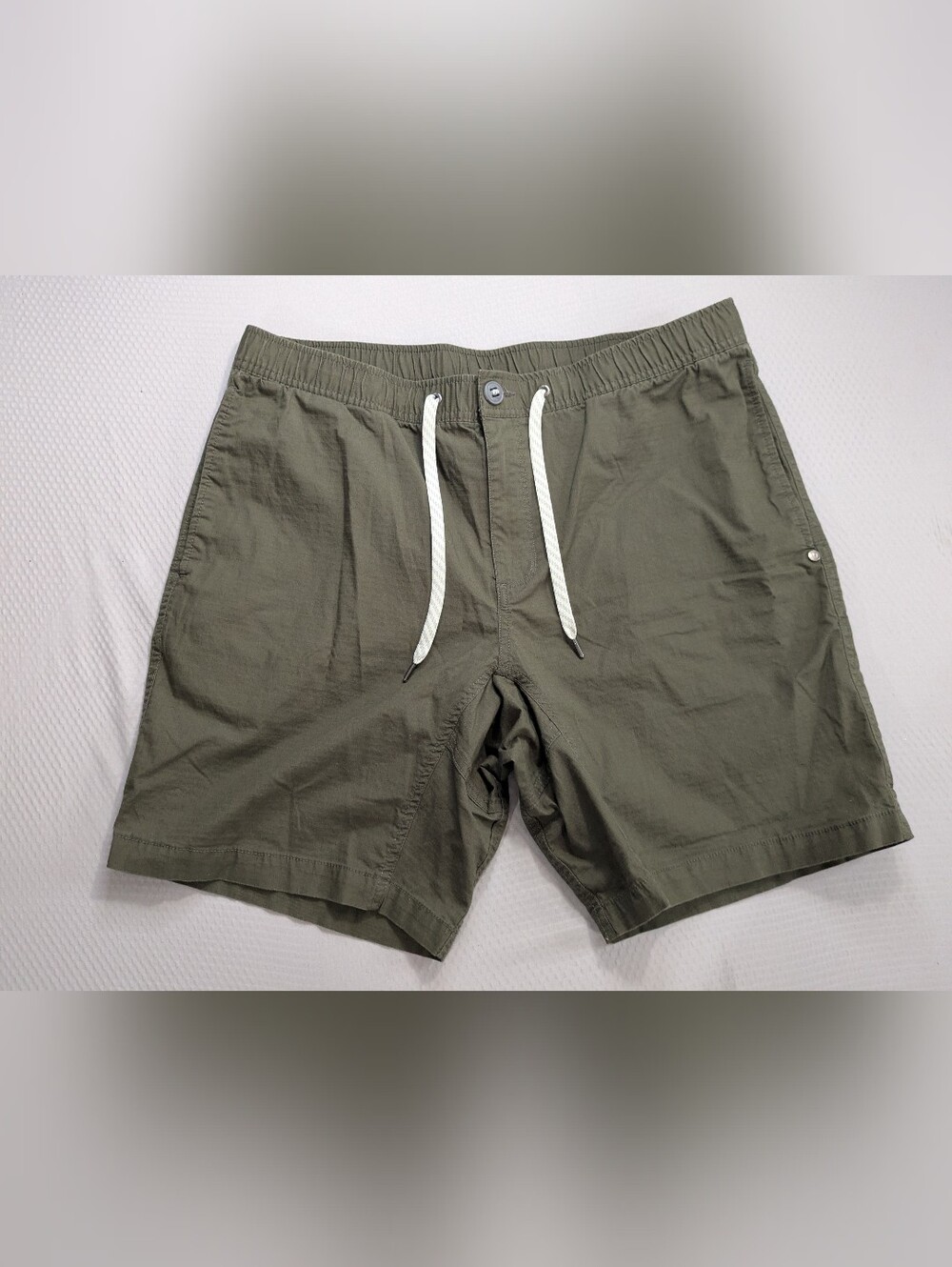 Vuori Ripstop Shorts Men's XL Green 8" Organic Cotton Stretch Drawstring V370